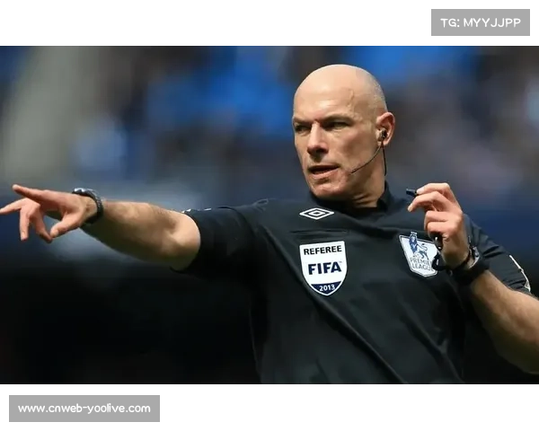 英超裁判VAR标准争议再起,多队呼吁统一尺度 英超裁判VAR标准争议再起,多队呼吁统一尺度